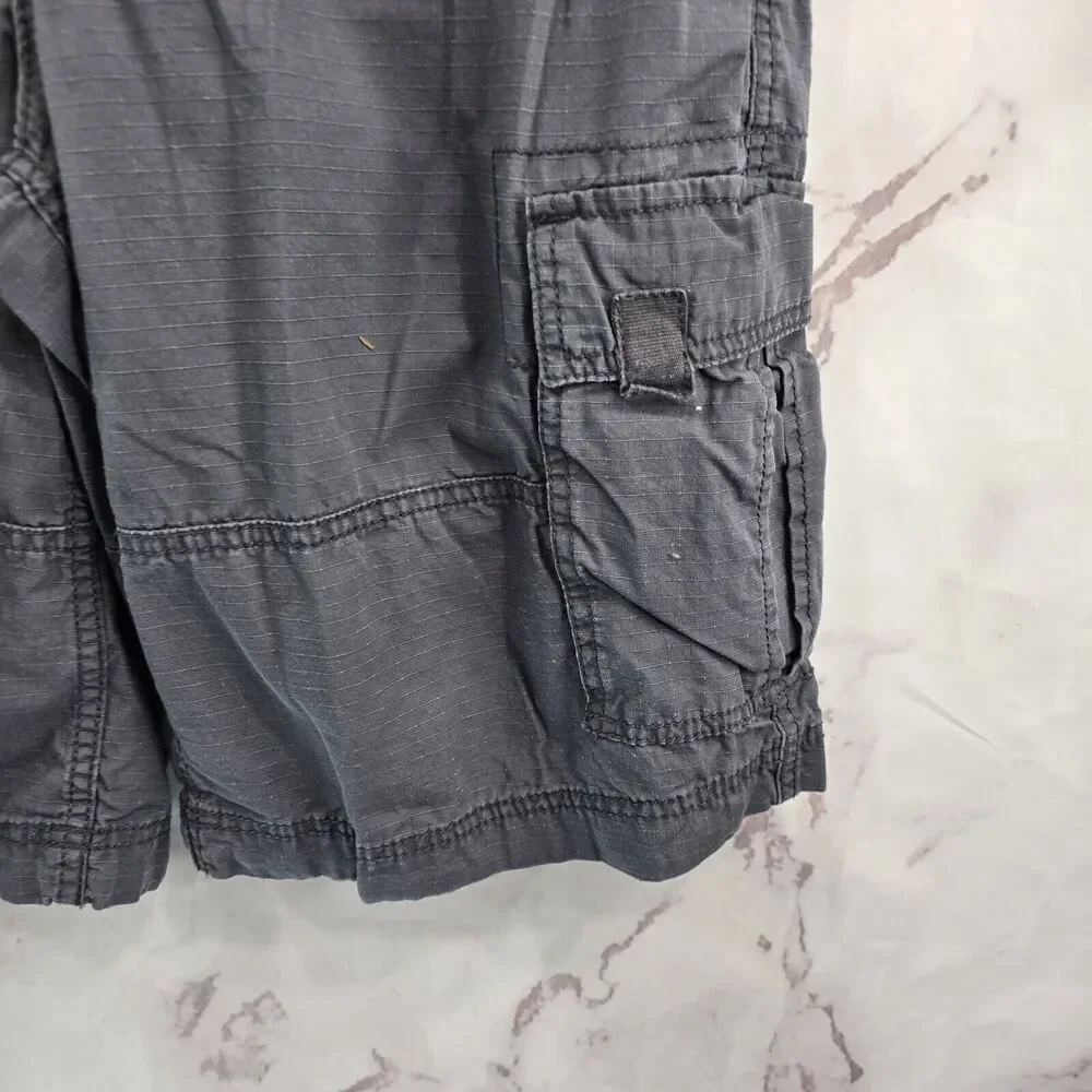 Vintage OP Shorts Mens 32 Gray Baggy Y2K Cargo Camo Ocean Pacific Hip Hop